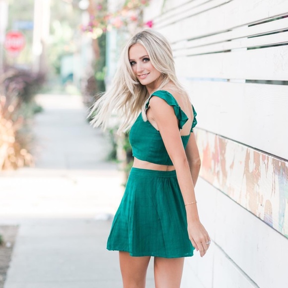 Two piece outfit (Lauren Bushnell) - Picture 4 of 4