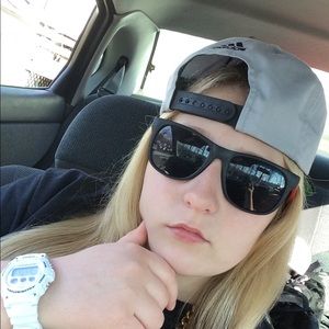 Meet your Posher, Allison