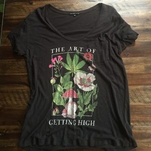 Artsy tee