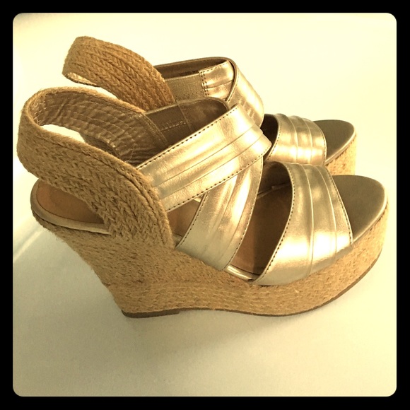 Mix No.6 Gold Wedge Sandals