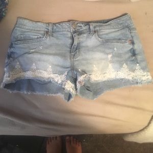 Light wash Tokyo Darling shorts