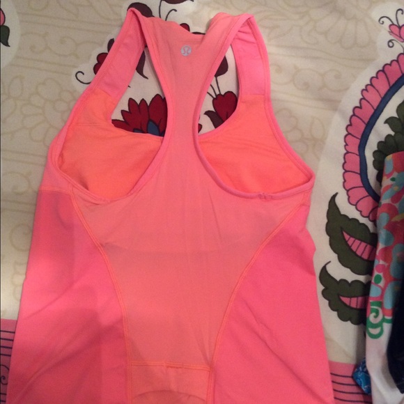 Lulu lemon workout tank