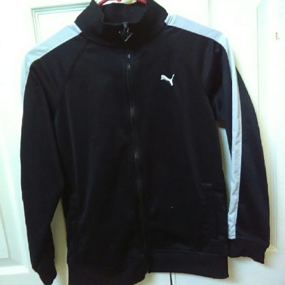 Youth medium boys puma jacket