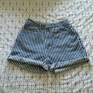 High waist chambray denim stripe seersucker 26 in