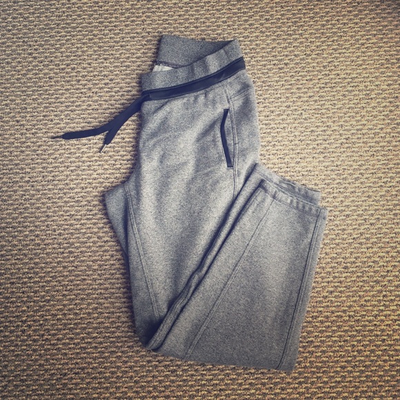 Lululemon sweatpants