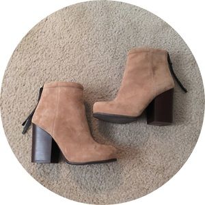 JC RUMBLE BOOTS - SUEDE