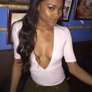 Meet your Posher, Bria