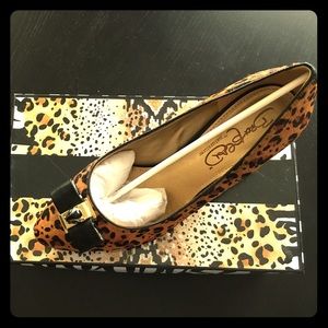 David Bromstad Naturalizer-Cheetah Pumps Size 11