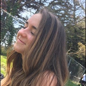 Meet your Posher, Nika