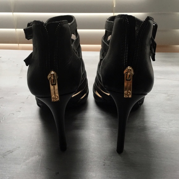 Jessica Simpson heels. - Picture 3 of 3