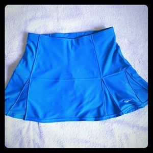 Moving SALE: NIKE athletic skirt