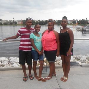 Meet your Posher, Cleo