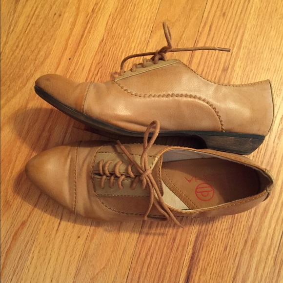 Big Buddha spectator-style flats,Size 8(Euro 38.5)