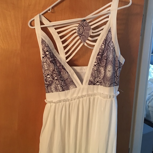 Maxi dress never worn - Picture 2 of 2