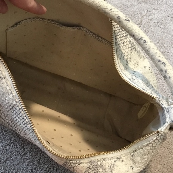 kate spade Bags - Kate Spade Cobble Hill Luxe Ella snakeskin print kate spade Bags - Kate Spade Cobble Hill Luxe Ella snakeskin print