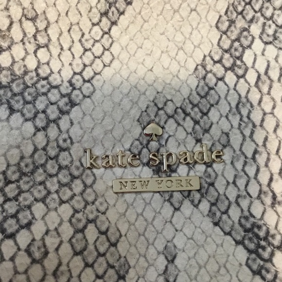 kate spade Bags - Kate Spade Cobble Hill Luxe Ella snakeskin print kate spade Bags - Kate Spade Cobble Hill Luxe Ella snakeskin print