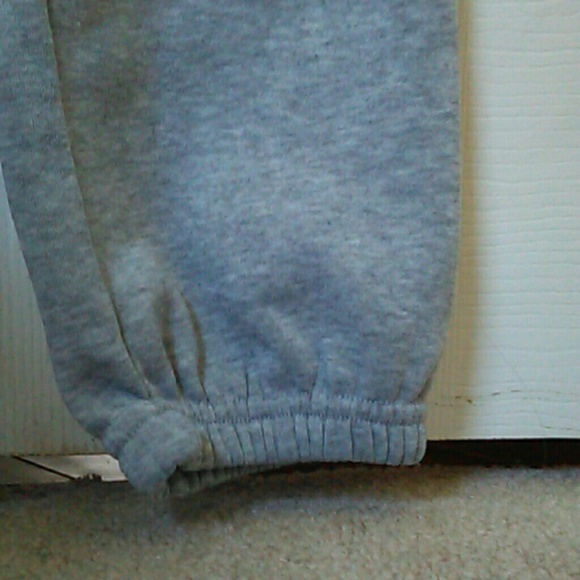 Sweat pants - Picture 4 of 4