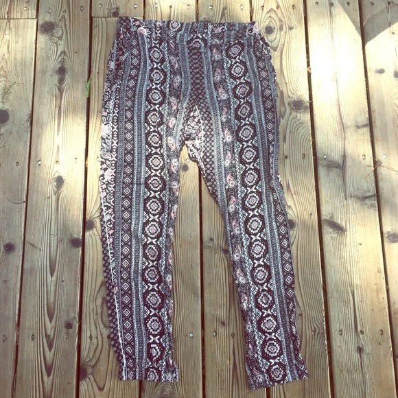 Tribal flowy joggers! - Picture 1 of 1