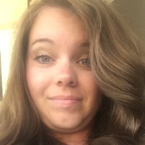 Meet your Posher, Marissa