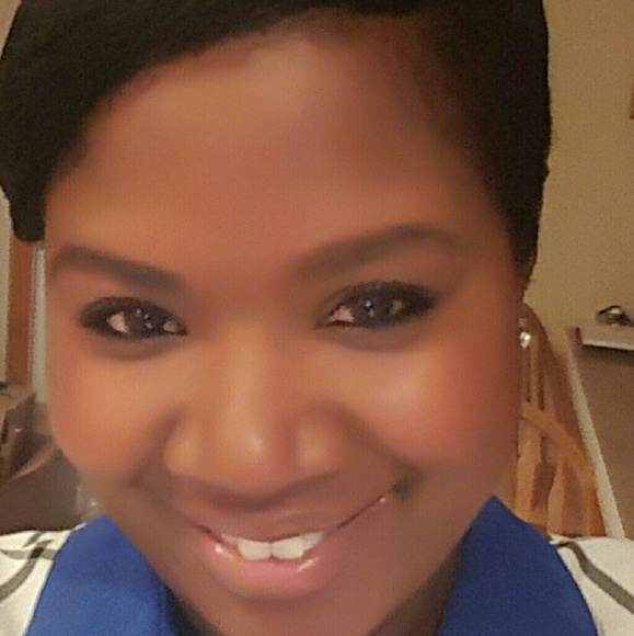 Meet your Posher, Tarrah - Picture 4 of 4