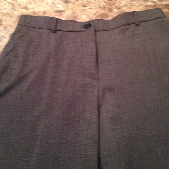 Counterparts Grey Slack with Pockets. Size 10 NWOT