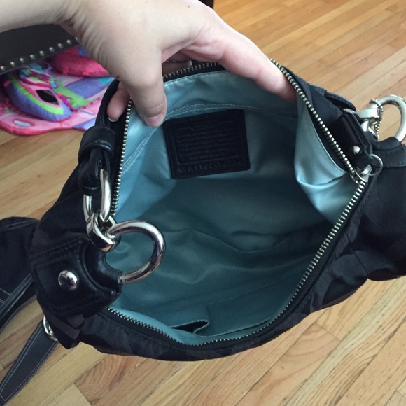 Coach purse - Picture 2 of 2