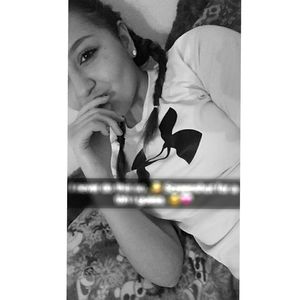 Meet your Posher, Vannessa