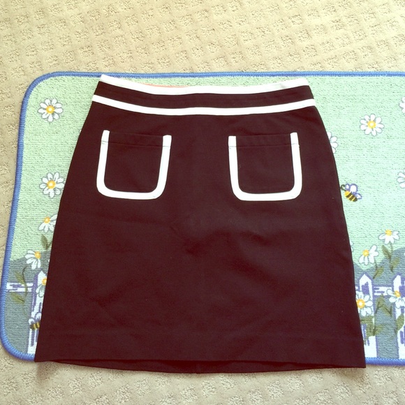 Banana republic pencil skirt, brand new