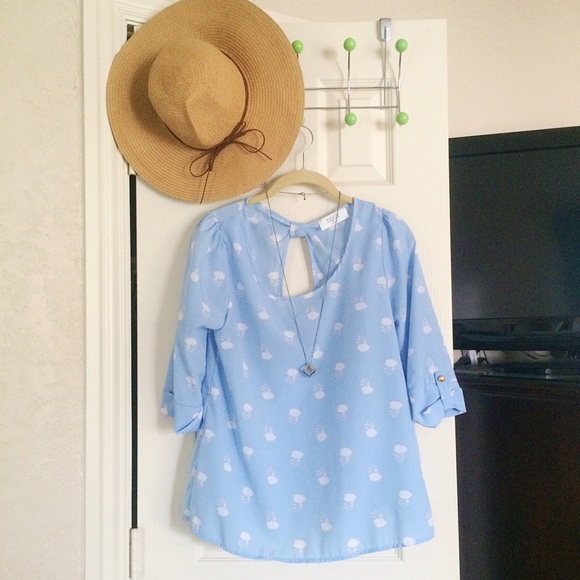 ModCloth Tops - ⛈ Modcloth Daily Lunch Date Top in Storm