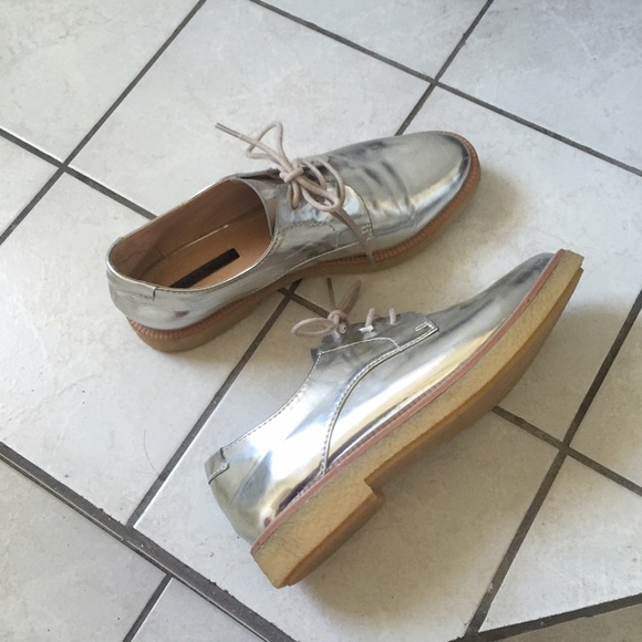 New Zara silver oxfords