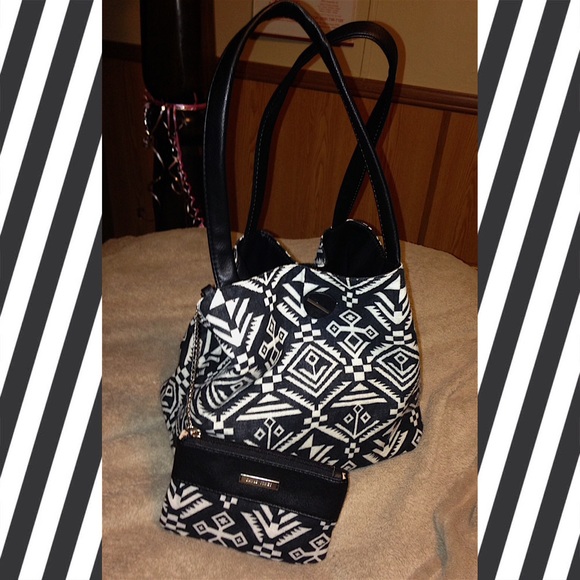 Adorable David Jones Bag!