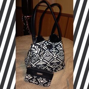 Adorable David Jones Bag!