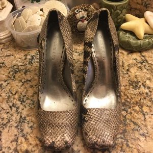 Gianni Bini High heels