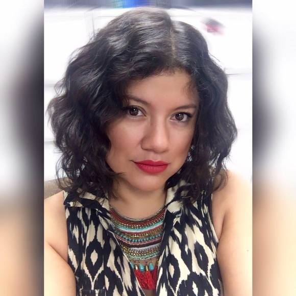 Meet your Posher, Veronica