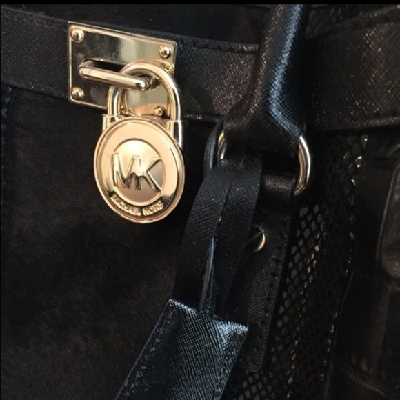 Michael Kors Hamilton Tote - Picture 4 of 4