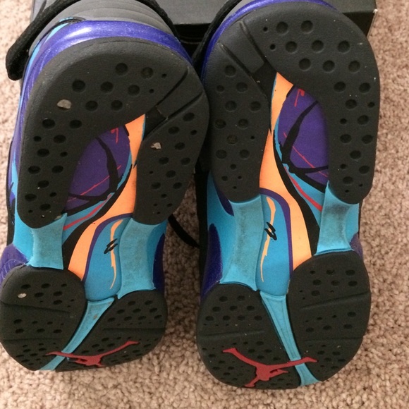 🚫SOLD🚫Air Jordan 8 Retro - Picture 3 of 4