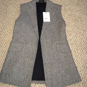 Theory vest