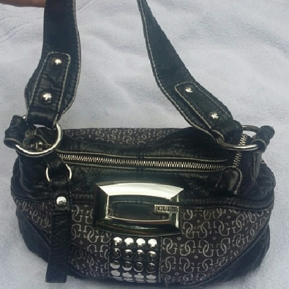 Guess purse