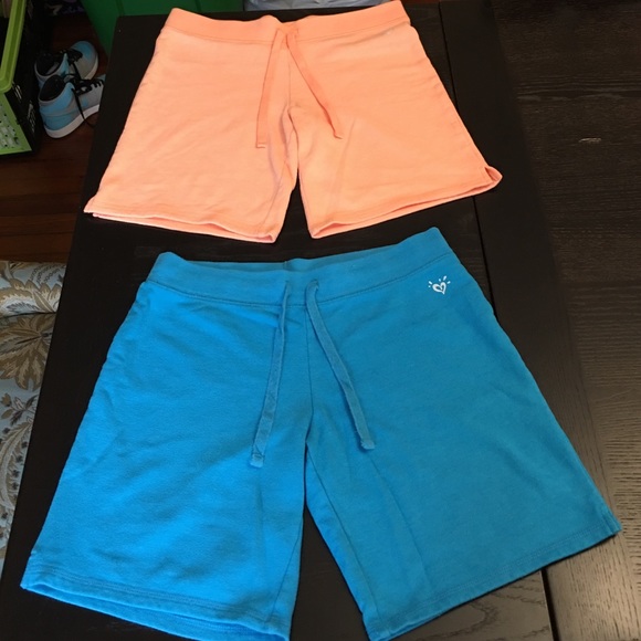 Two Justice Knee Shorts👖👖