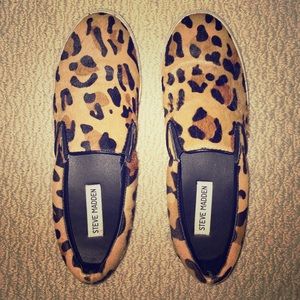 Steve Madden slip on sneakers