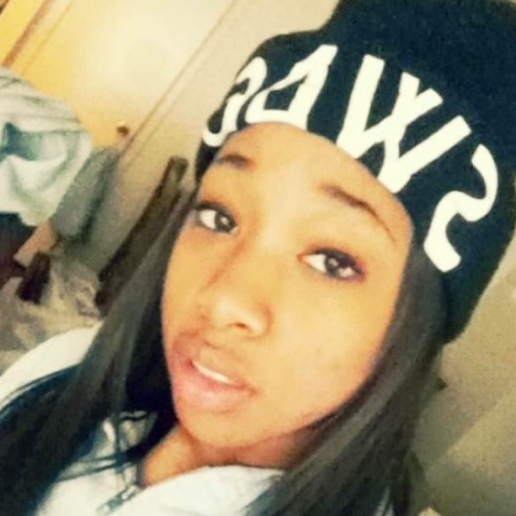 Meet your Posher, Antonay