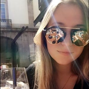Illesteva Milan III Matte Black with Silver Mirror