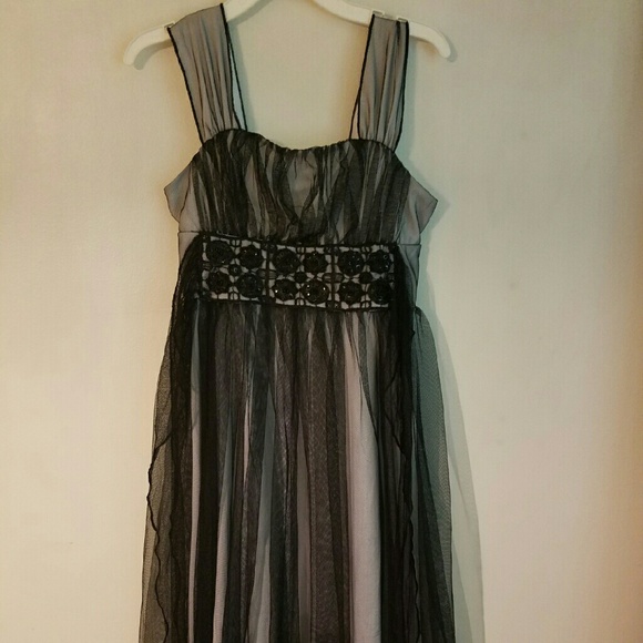 Young girls dress