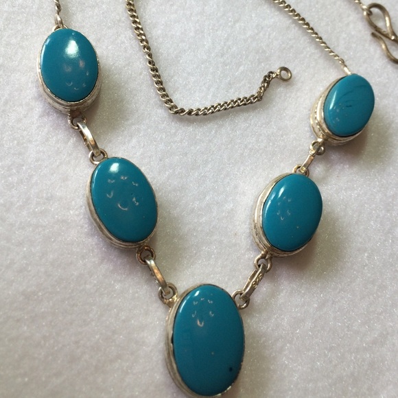 FINAL SALE PRICE Silver & Turquoise Chunk Necklace - Picture 2 of 4