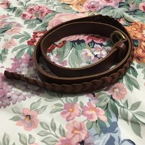 🔴American Eagle Brown belt with gold buckle🔵