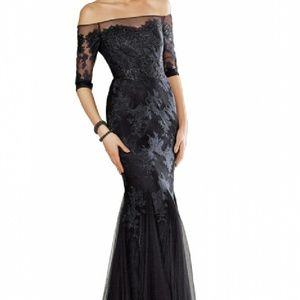 NAVY EVENING GOWN