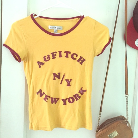 Abercrombie & Fitch Logo Tee Maroon & Yellow