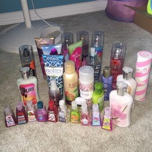 HUGE bath and body works lot