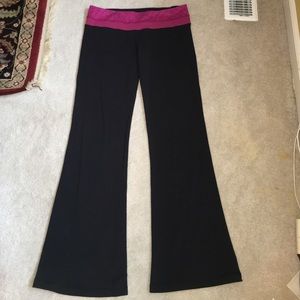 Lululemon Groove Yoga Pants 💕