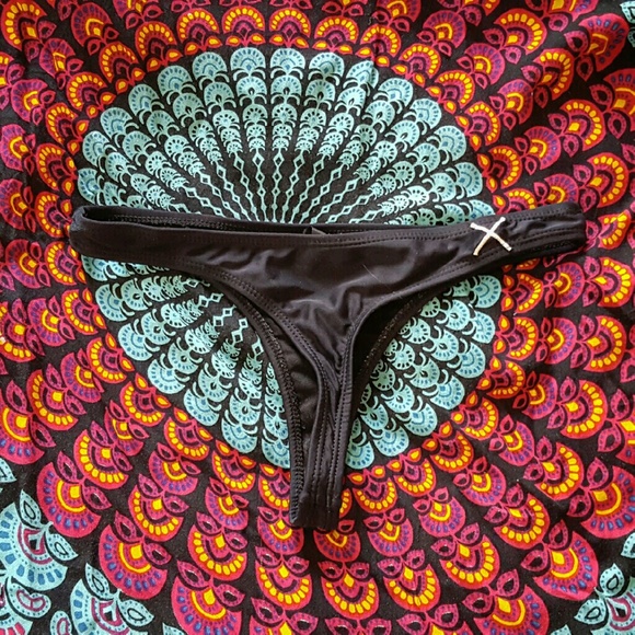 BoutineLA Black Classic Manhattan Bottoms